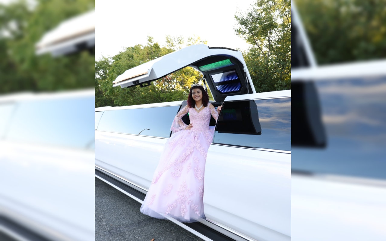 beautiful girl and a white limousine 2